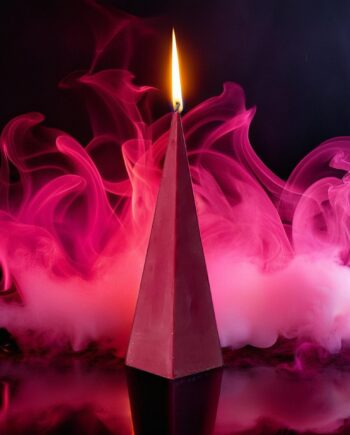 Punane küünal, lõhnatu