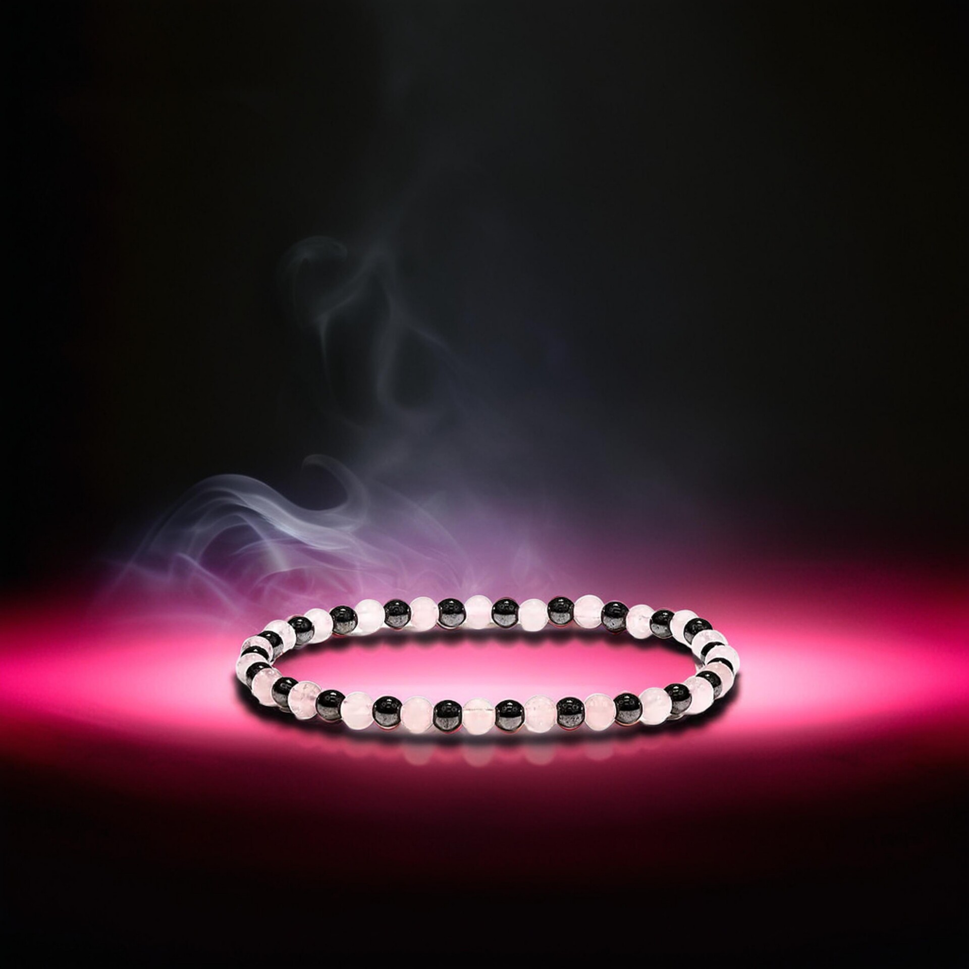 Roosa kvarts ja hematiit “selged rahaasjad”